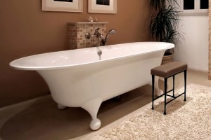 Ideen für das Bad: Deko, Wellness, Technik rund um die Badewanne